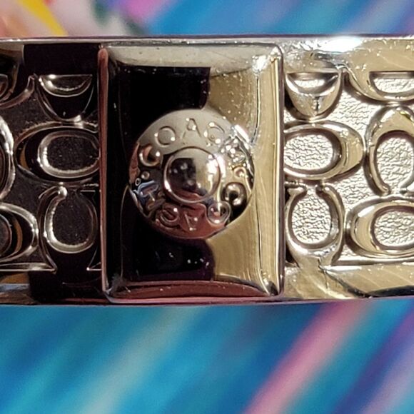 Coach Signature Kissing C's Bangle Bracelet - Picture 3 of 10